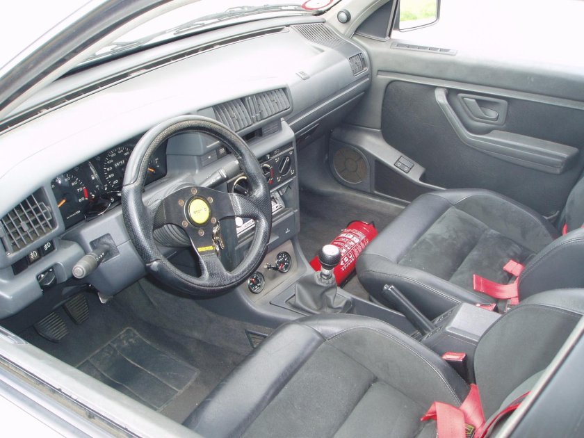 Peugeot 405 Interior