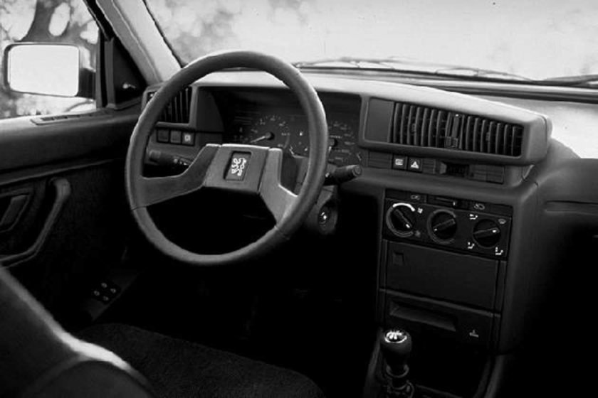 Пежо 405 черная