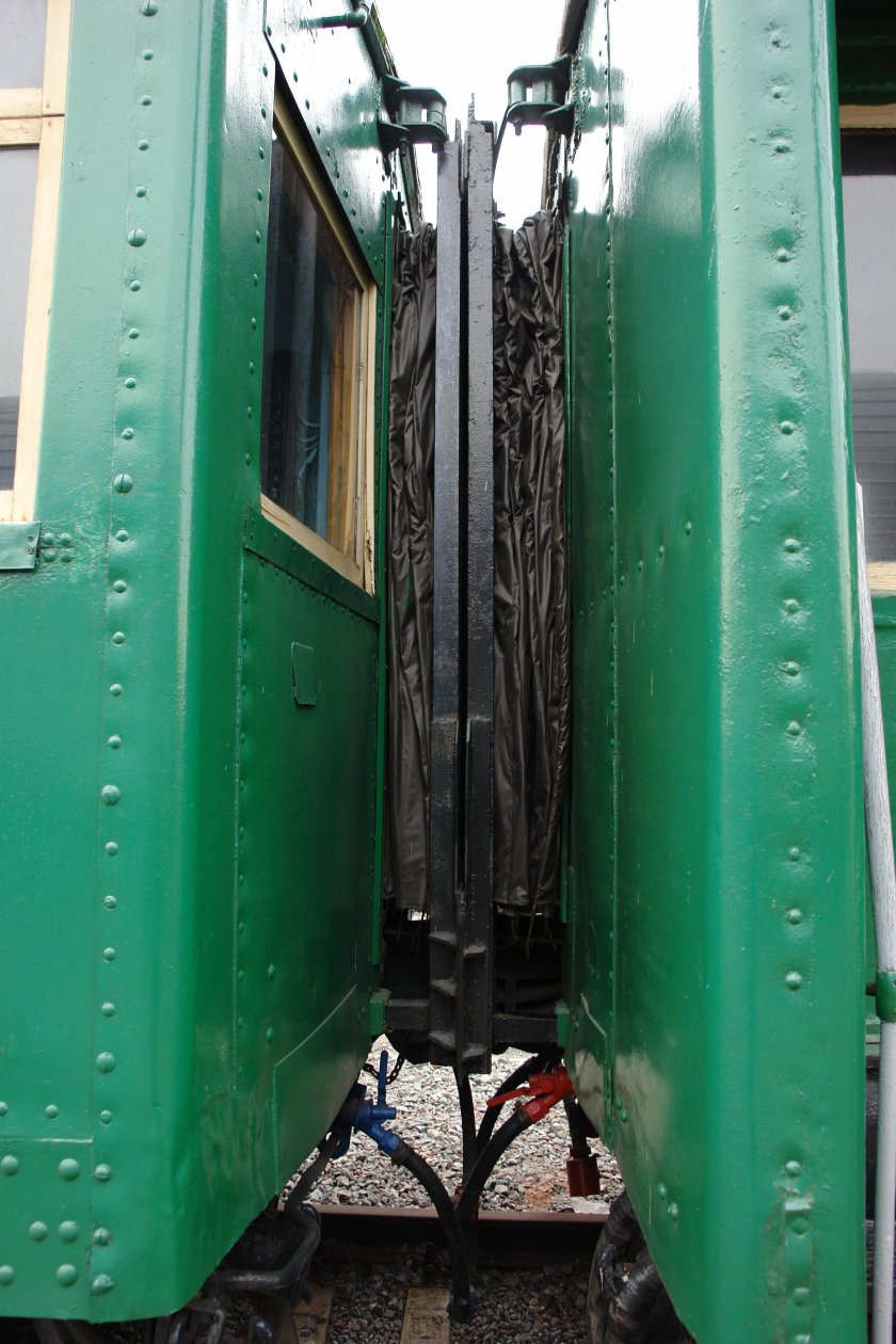 Моторный вагон электропоезда