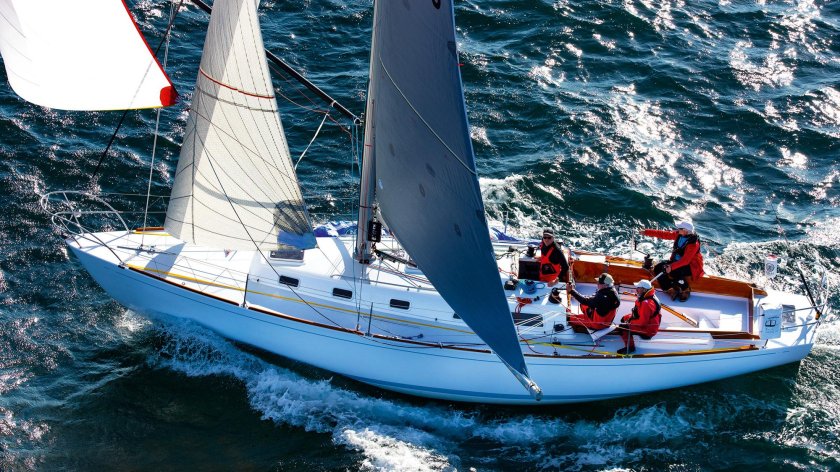 Яхта на 9 человек