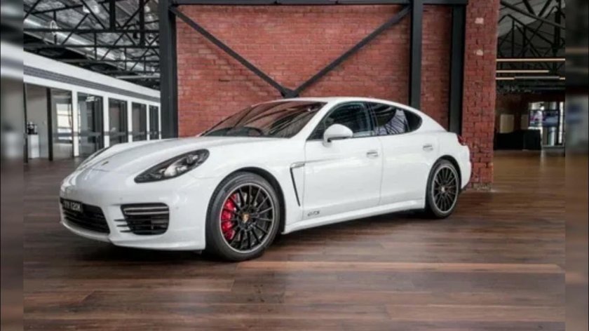 Porsche Panamera 4s