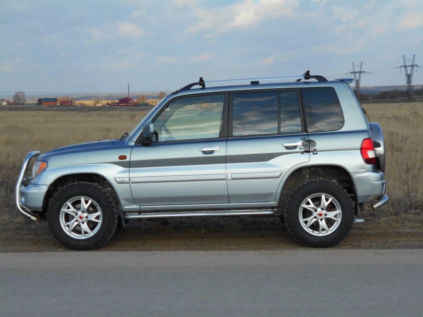 Mitsubishi Pajero Pinin