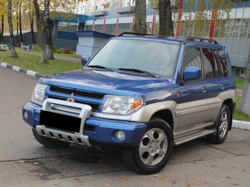 Митсубиси Паджеро Пинин 2002