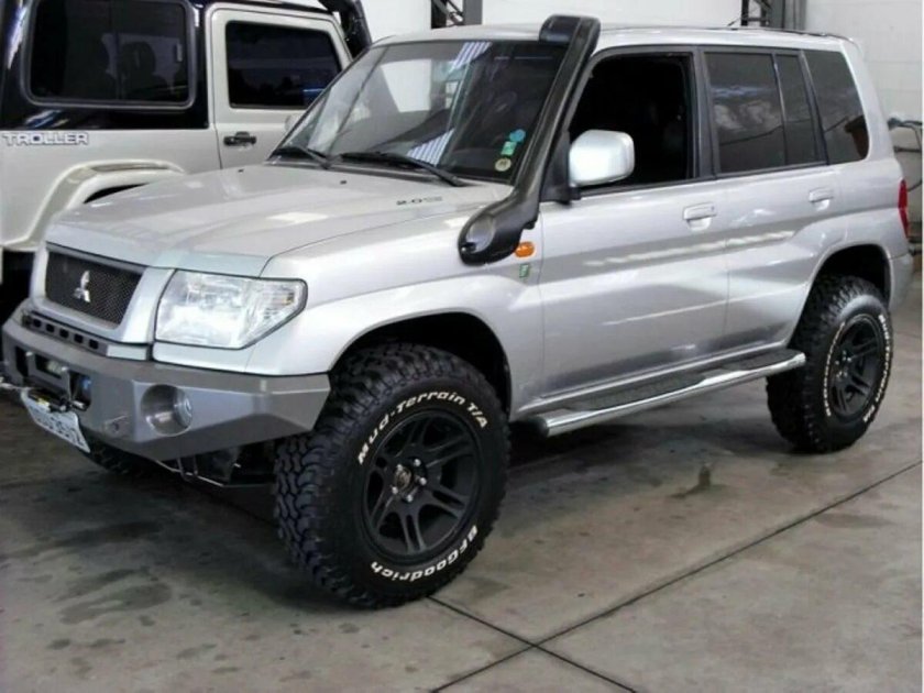 Mitsubishi Pajero io Tuning
