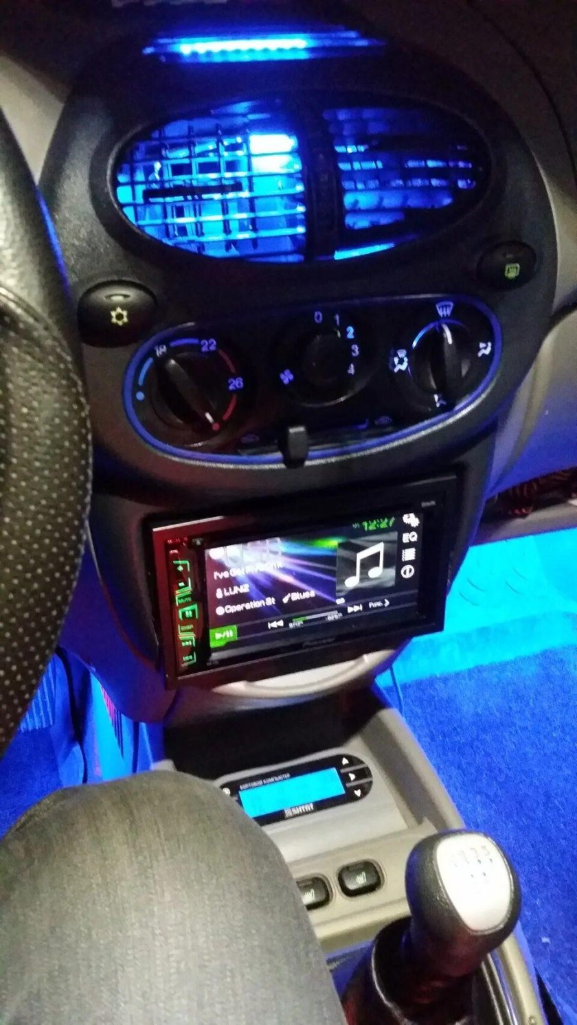 Калина 1 2 din магнитола консоль