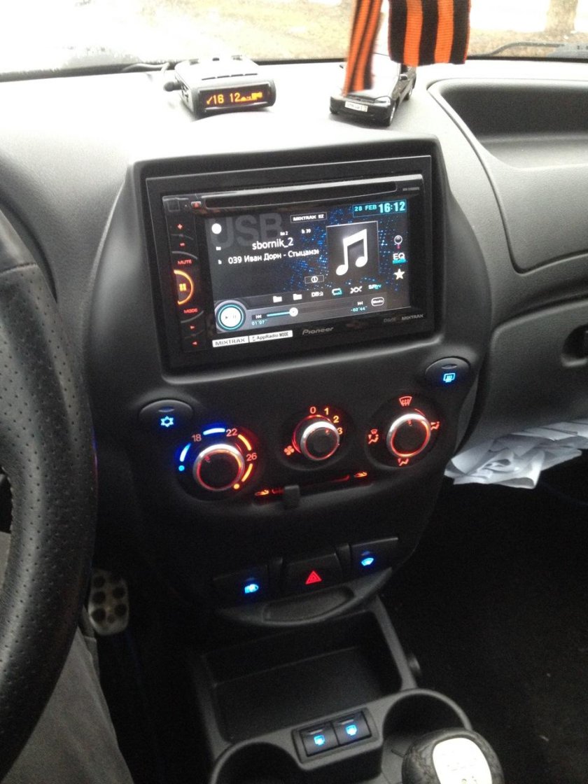 Лада Калина 1 магнитола 2 din