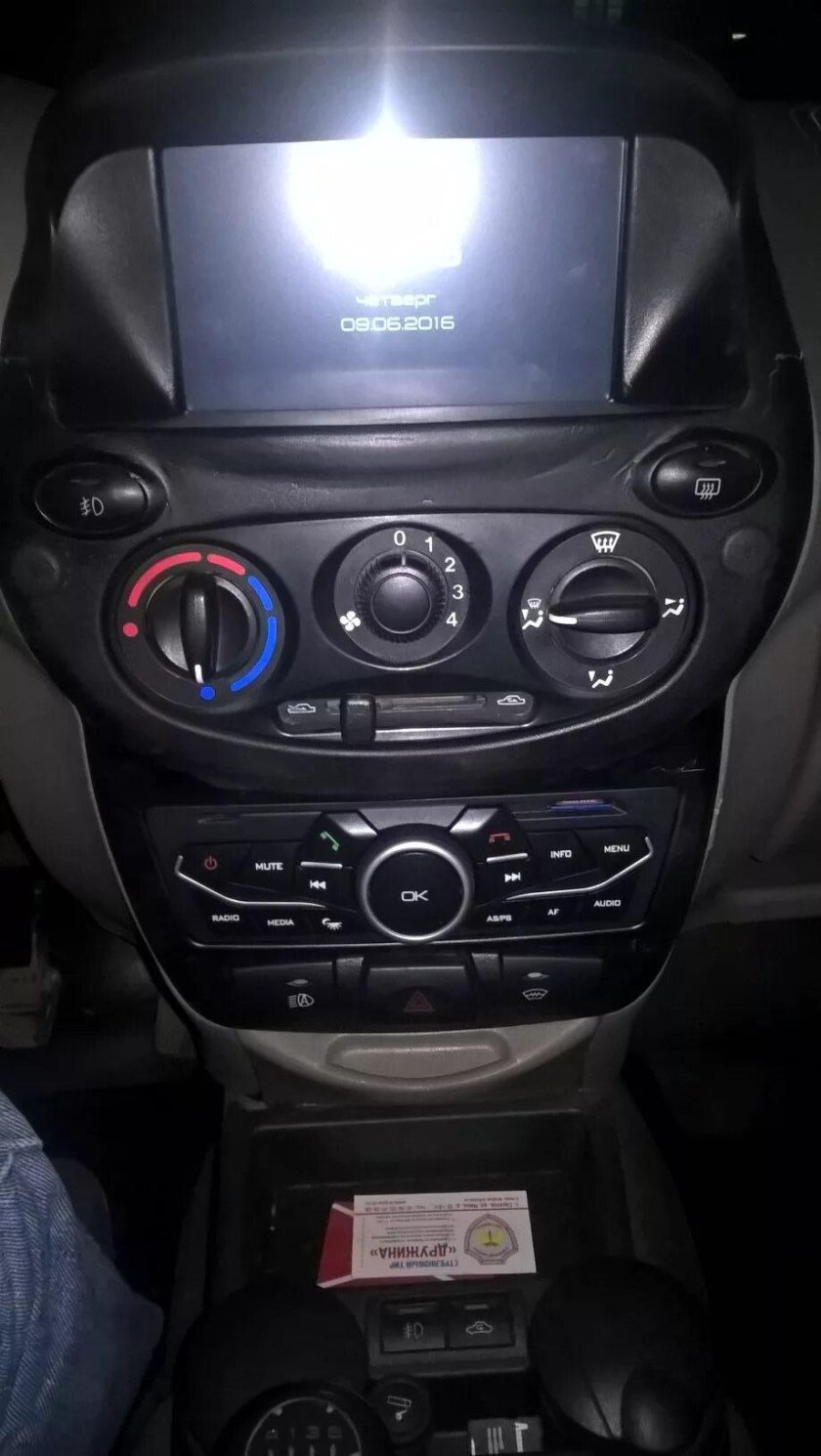 2 Дин магнитола Лада Калина 1