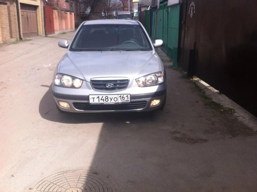 Hyundai Elantra 1997 противотуманки