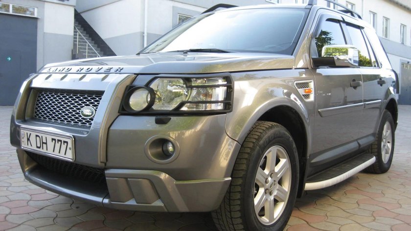 Land Rover Freelander 2 хаки