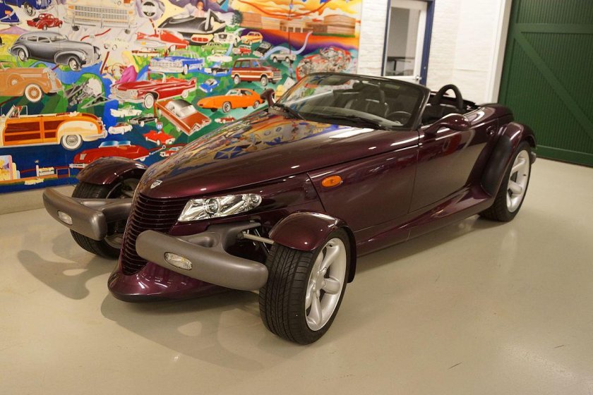Plymouth Prowler, 2000