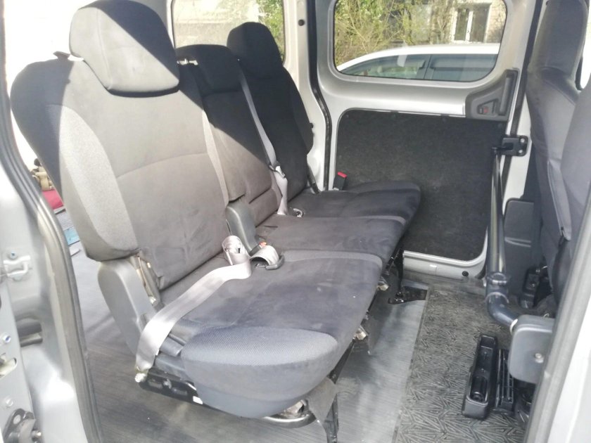 Nissan nv200 салон