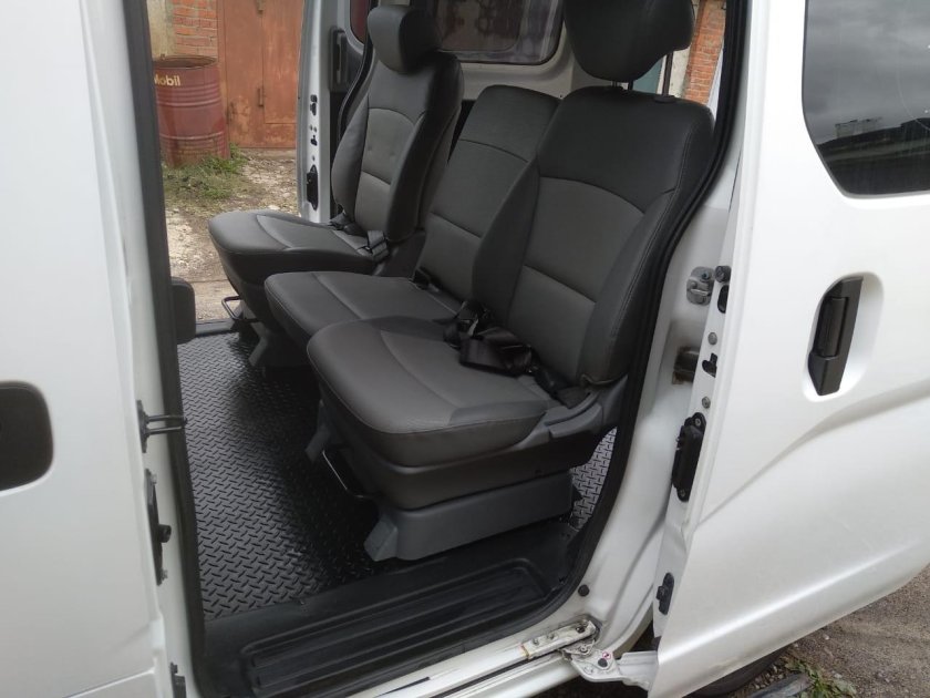 Nissan nv200 пассажирский