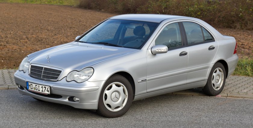Mercedes-Benz w203