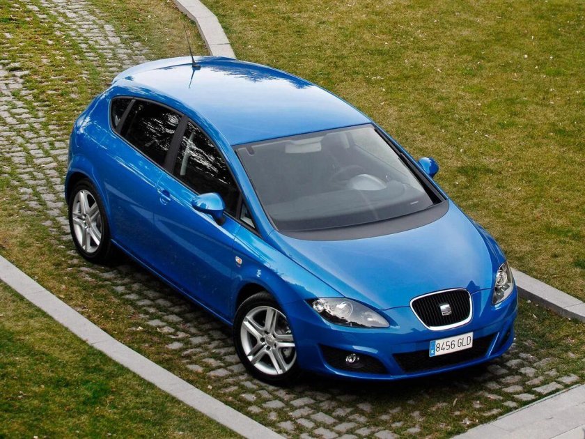 Автомобиль Сеат Леон