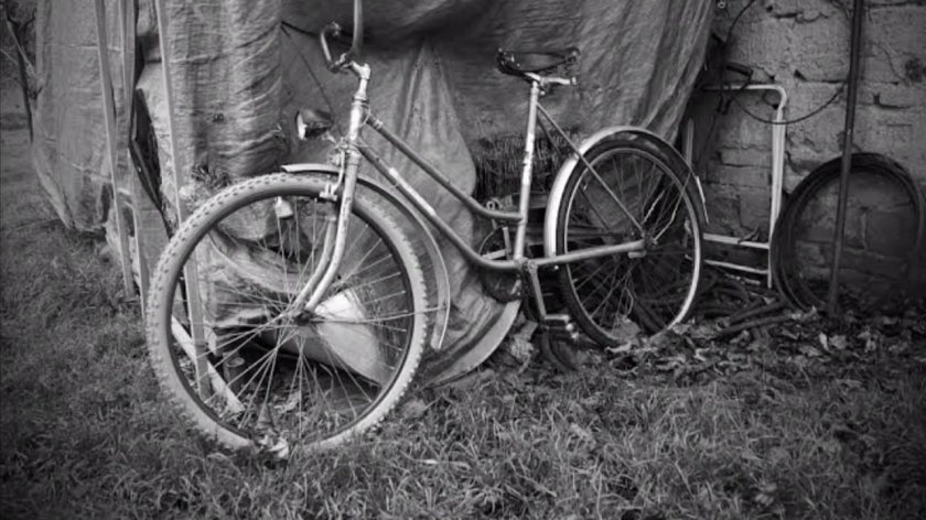 Старинный велосипед
