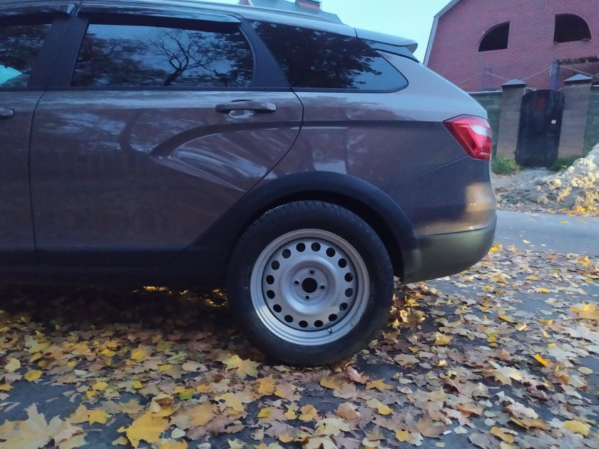 Веста св на 16 штампах