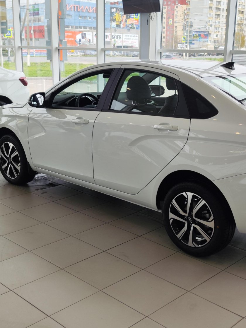 Веста на Техно дисках