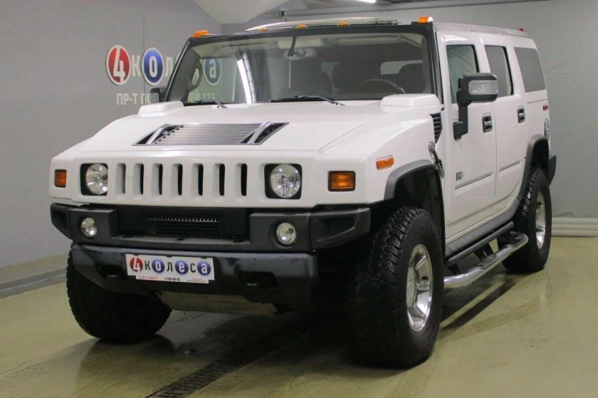 Hummer автомат