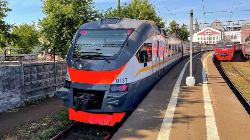 Эп2д и Иволга