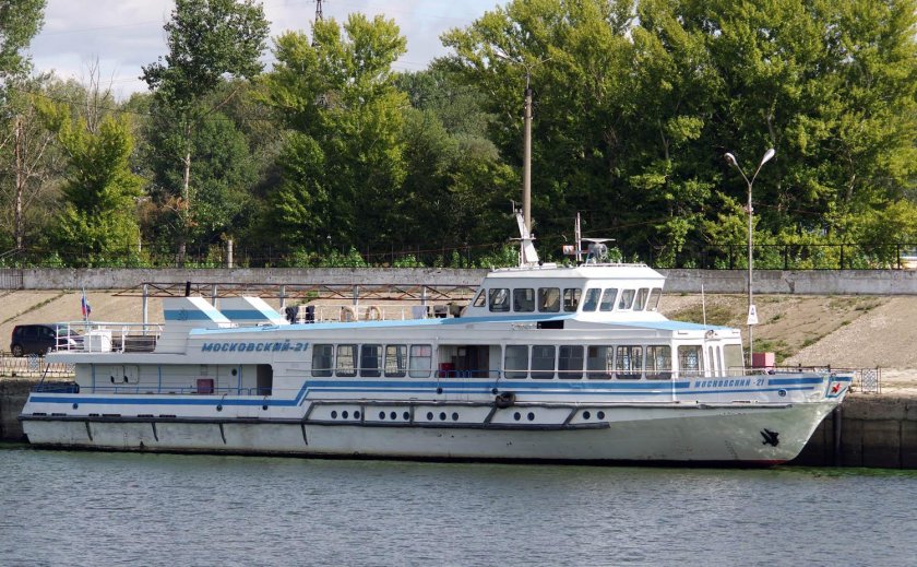 Пассажирский теплоход проект 81080 Тип Московский