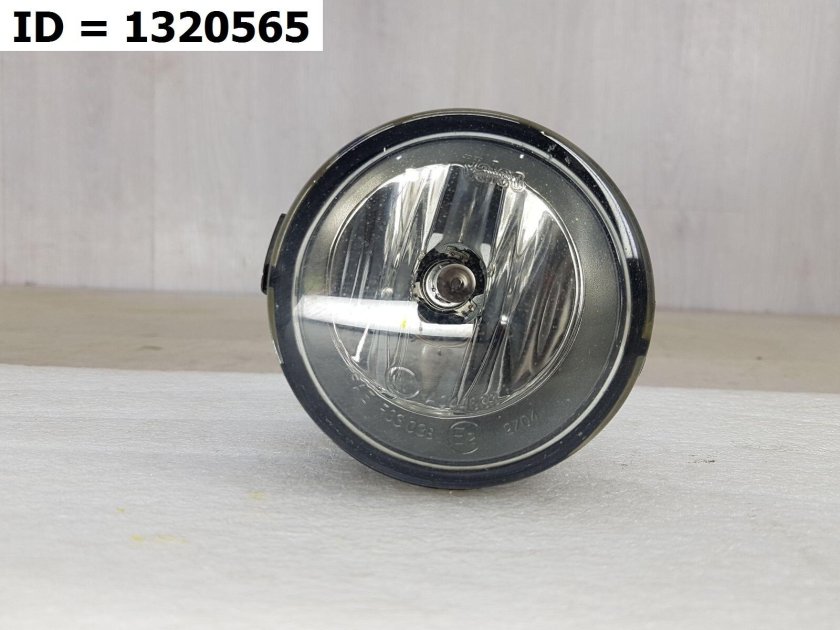 261508992b фара противотуманная