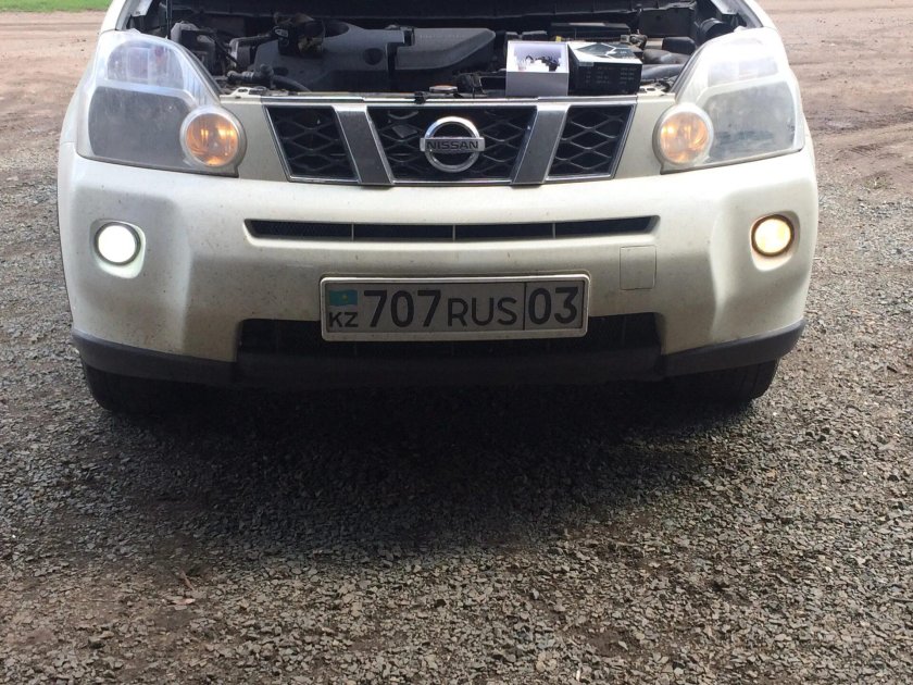 Противотуманные фары Nissan x-Trail t31