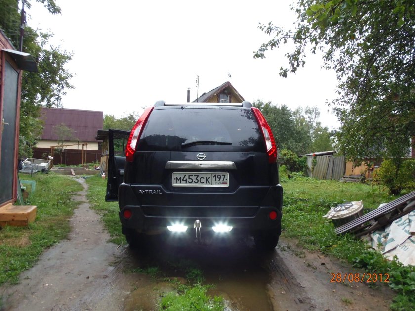 Фонарь заднего хода Nissan x-Trail t31