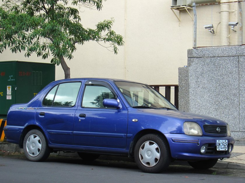 Ниссан Марч к11 седан