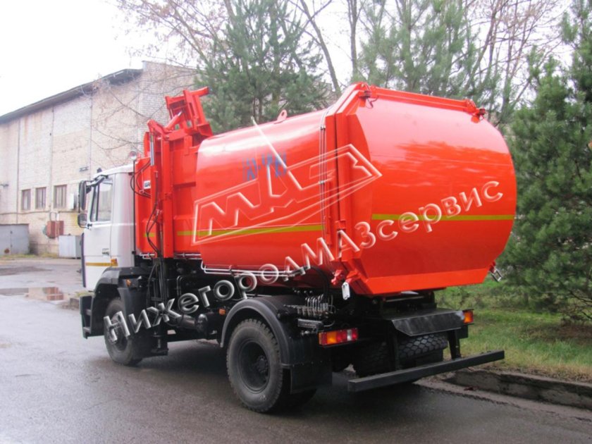 Мусоровоз ко 449 МАЗ