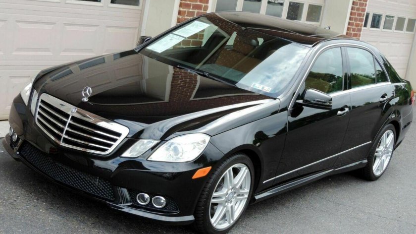 Мерседес e 2010