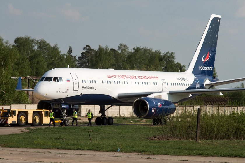 Самолет ту 204 Роскосмос