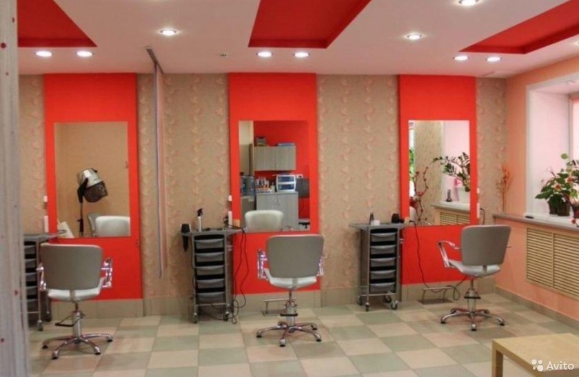 Интерьер парикмахерской эконом класса