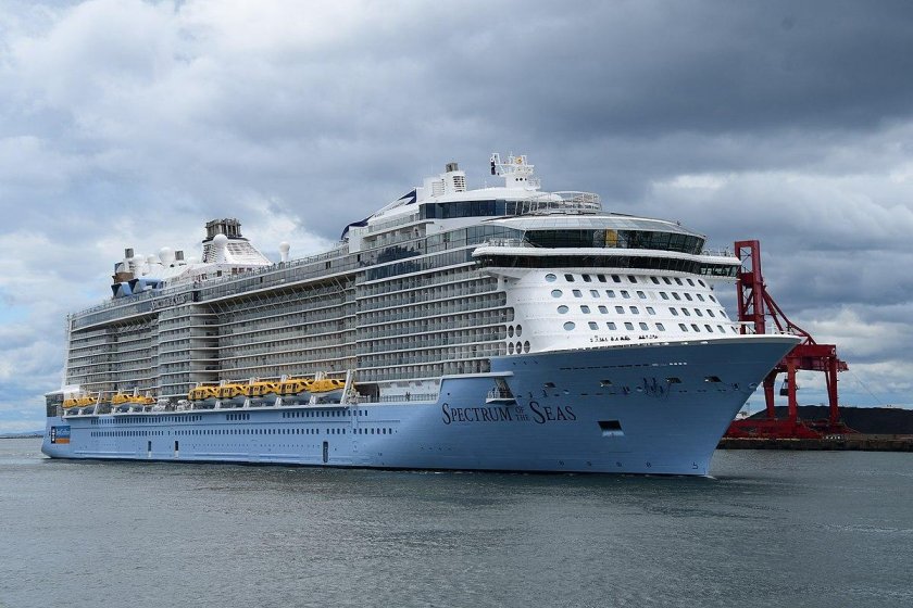 Spectrum of the Seas лайнер