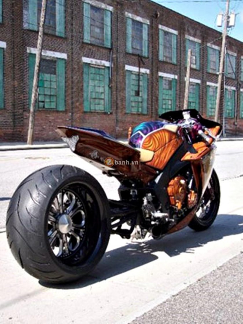 Yamaha r1 кастом