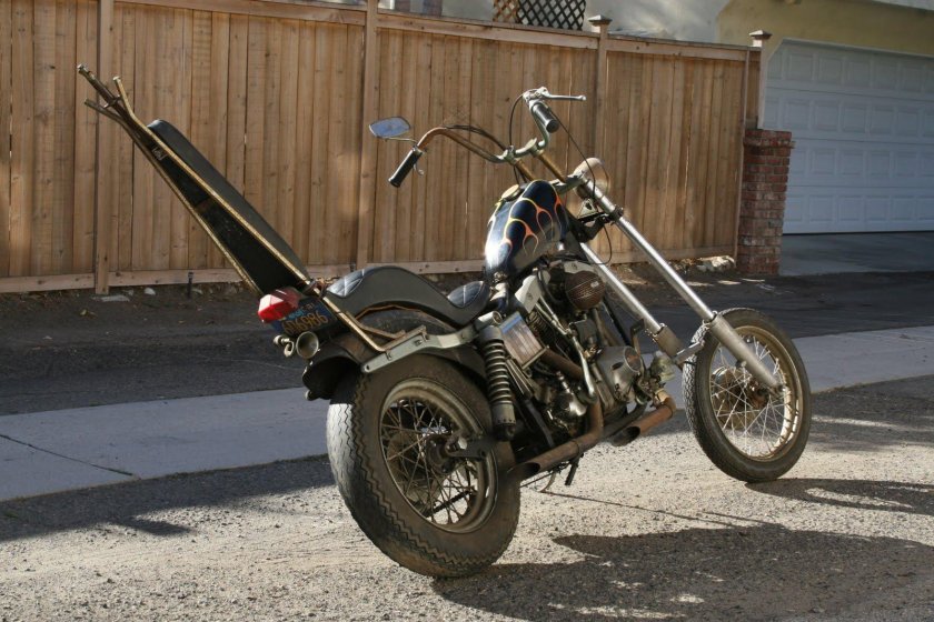 Харлей Дэвидсон с длинной вилкой