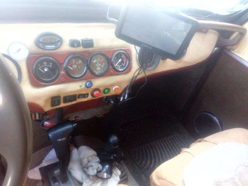 Урал-343 2006г салон