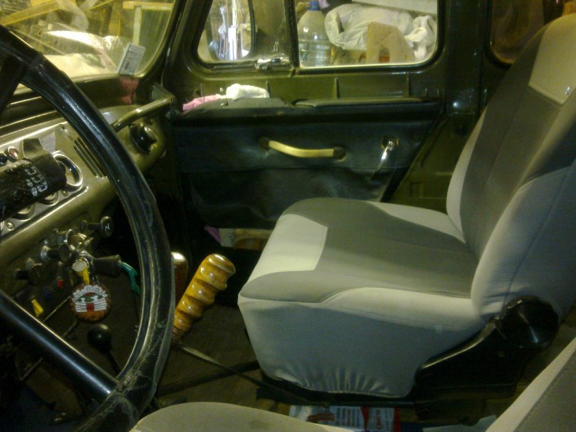 УАЗ 469 армейский салон