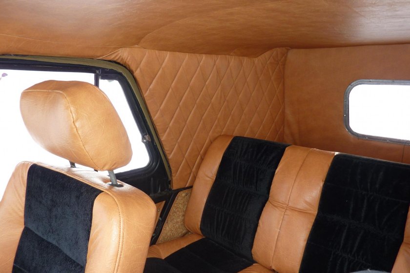 Кожаный салон УАЗ 469
