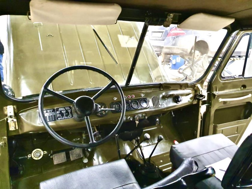 УАЗ 469 3151 салон