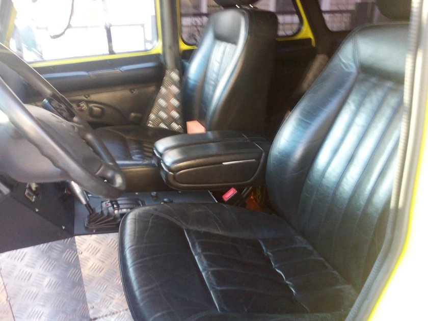 УАЗ 469 Хантер кожаный салон