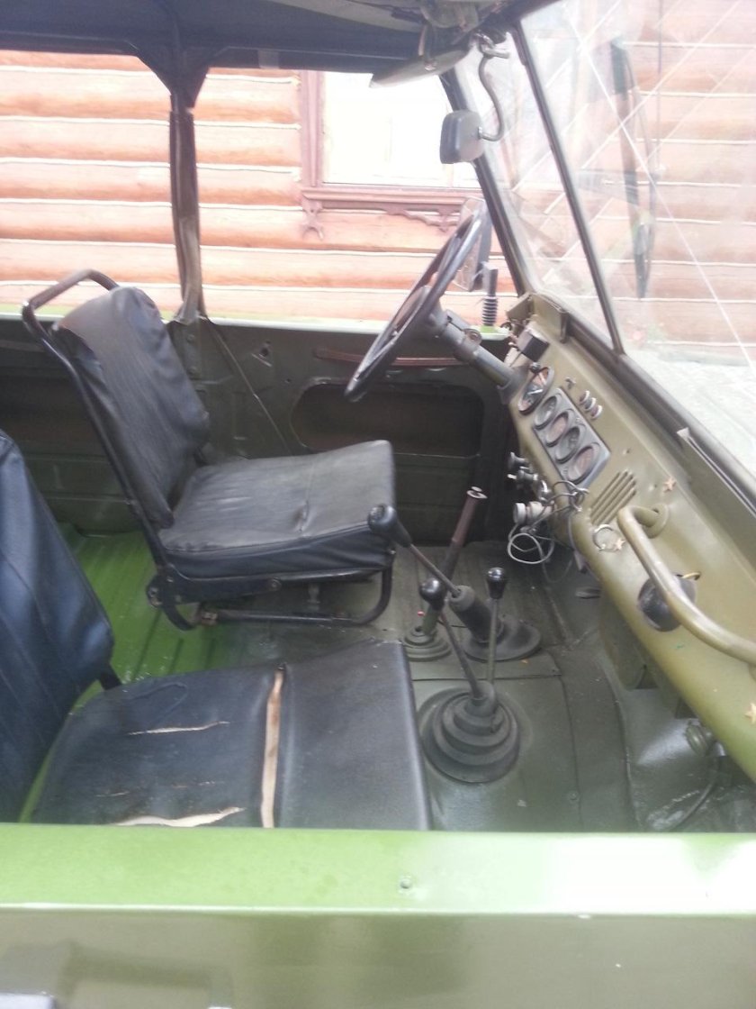 Боковые сиденья на УАЗ 469