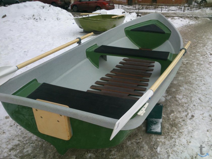 Моторно-гребная лодка Шарк-290