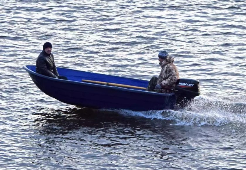 Лодка Неман 340 тримаран