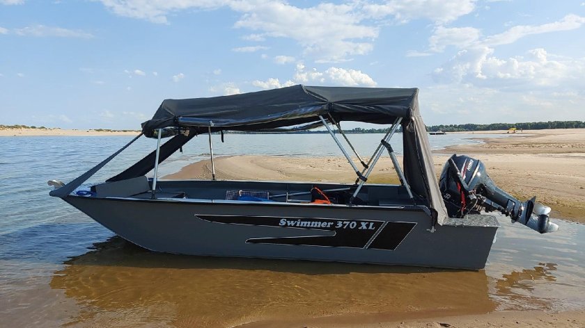 Лодка swimmer 370 XL