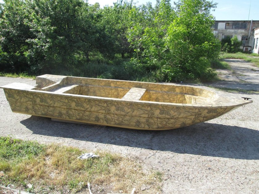 Лодка щука пластиковая