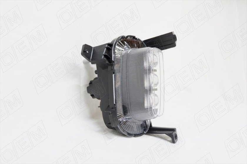 Противотуманка квадратная