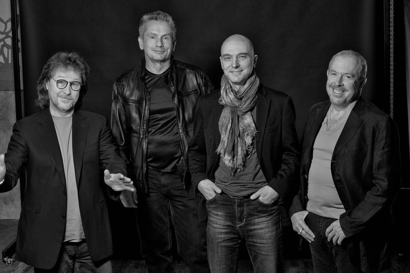 Группа машина времени