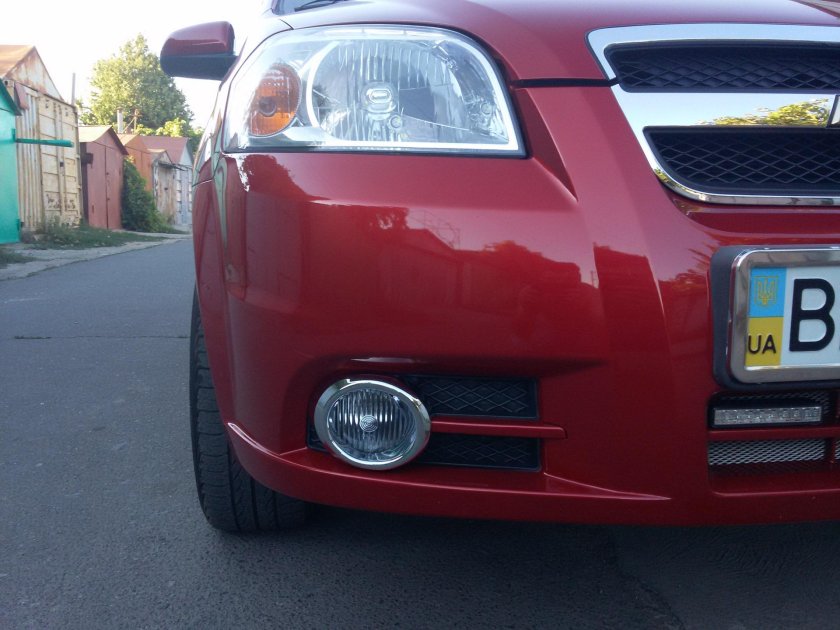 Противотуманки Шевроле Авео т200