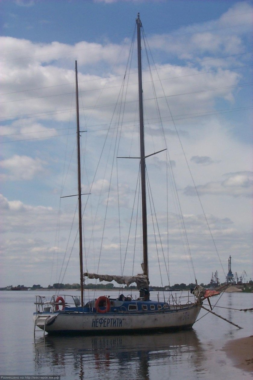 Бетонная яхта Нефертити