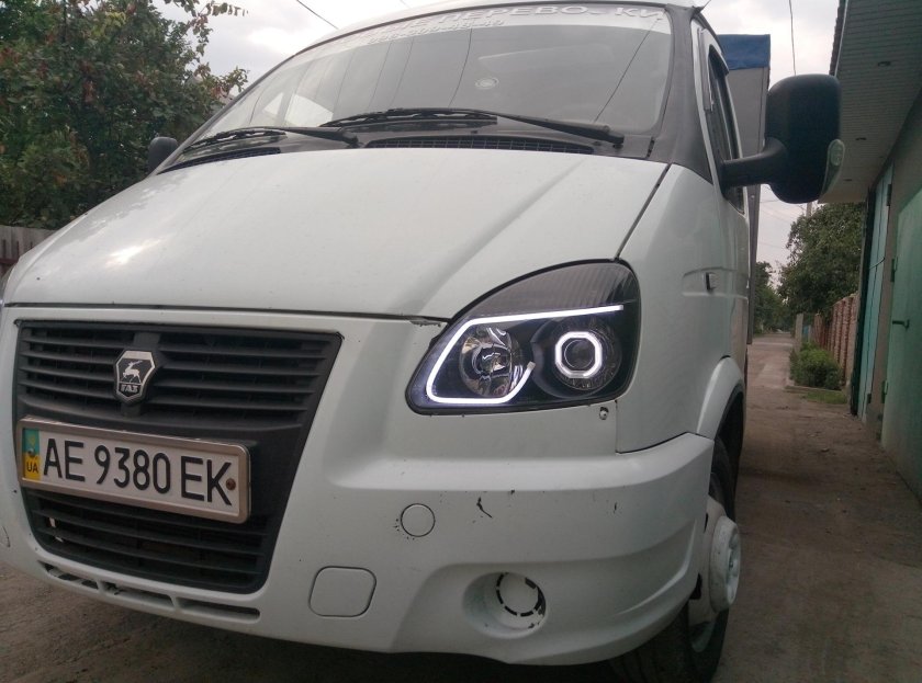 Фара Газель 3302